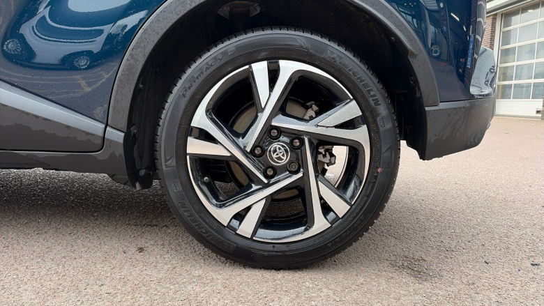 Toyota C-HR 1.8 Hybrid Design 5dr CVT Hybrid Hatchback